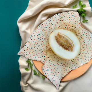 WOSKOWIJKA L (large size) GROSZKI 36x36 cm