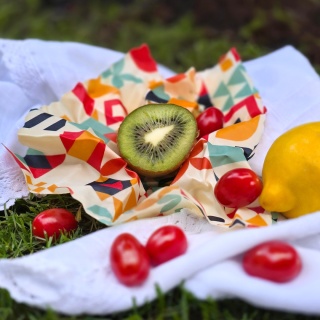 WOSKOWIJKA M (medium size) GEOMETRIA 25x25 cm